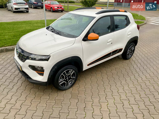 Белый Дачия Spring, объемом двигателя 0 л и пробегом 39 тыс. км за 9800 $, фото 1 на Automoto.ua