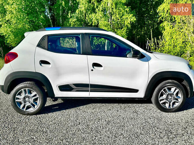 Белый Дачия Spring, объемом двигателя 0 л и пробегом 14 тыс. км за 9300 $, фото 20 на Automoto.ua