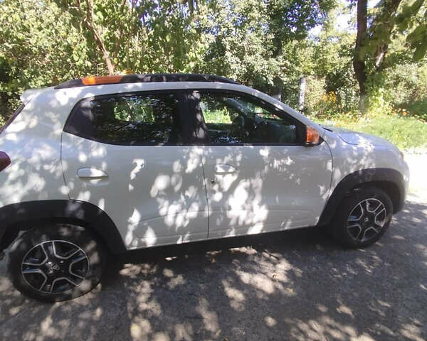 Білий Дачія Spring, об'ємом двигуна 0 л та пробігом 57 тис. км за 10600 $, фото 6 на Automoto.ua