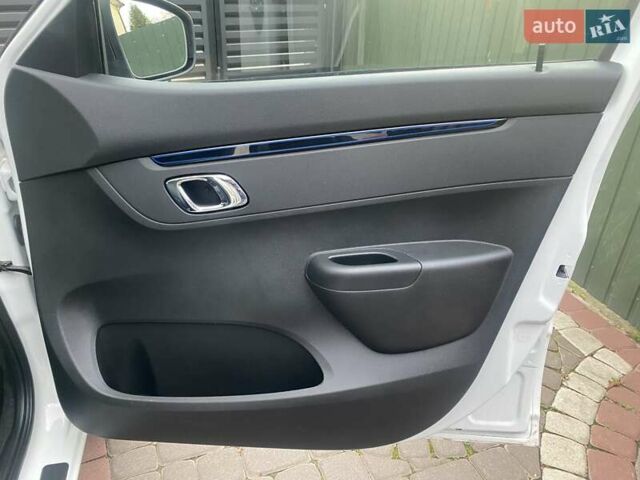 Білий Дачія Spring, об'ємом двигуна 0 л та пробігом 27 тис. км за 8900 $, фото 38 на Automoto.ua