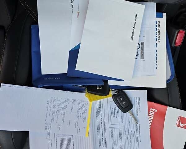 Белый Дачия Spring, объемом двигателя 0 л и пробегом 27 тыс. км за 9150 $, фото 35 на Automoto.ua