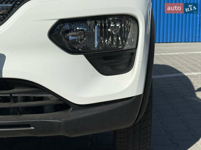 Білий Дачія Spring, об'ємом двигуна 0 л та пробігом 31 тис. км за 8550 $, фото 16 на Automoto.ua