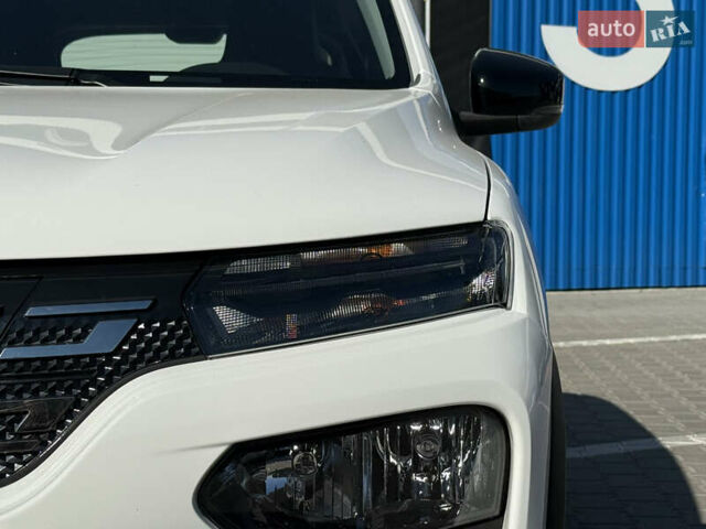 Білий Дачія Spring, об'ємом двигуна 0 л та пробігом 31 тис. км за 8550 $, фото 15 на Automoto.ua