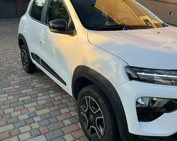 Белый Дачия Spring, объемом двигателя 0 л и пробегом 20 тыс. км за 9777 $, фото 3 на Automoto.ua