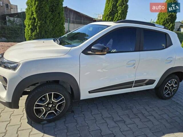 Белый Дачия Spring, объемом двигателя 0 л и пробегом 32 тыс. км за 9800 $, фото 24 на Automoto.ua