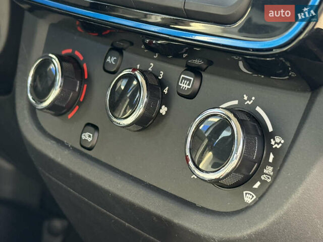 Білий Дачія Spring, об'ємом двигуна 0 л та пробігом 31 тис. км за 8550 $, фото 40 на Automoto.ua