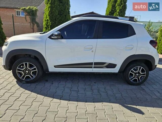 Белый Дачия Spring, объемом двигателя 0 л и пробегом 32 тыс. км за 9800 $, фото 18 на Automoto.ua