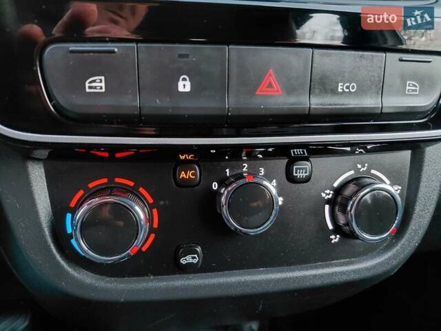 Білий Дачія Spring, об'ємом двигуна 0 л та пробігом 40 тис. км за 9450 $, фото 46 на Automoto.ua