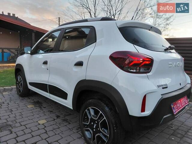 Білий Дачія Spring, об'ємом двигуна 0 л та пробігом 40 тис. км за 9450 $, фото 60 на Automoto.ua