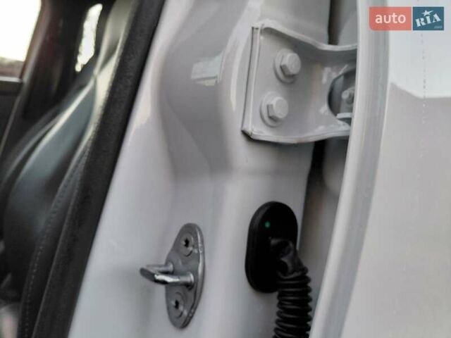 Білий Дачія Spring, об'ємом двигуна 0 л та пробігом 40 тис. км за 9450 $, фото 56 на Automoto.ua