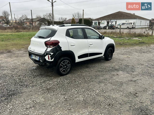 Белый Дачия Spring, объемом двигателя 0 л и пробегом 38 тыс. км за 6900 $, фото 7 на Automoto.ua