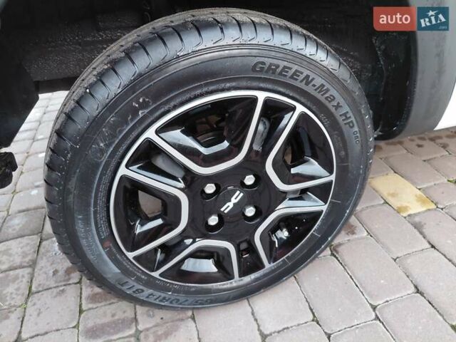 Білий Дачія Spring, об'ємом двигуна 0 л та пробігом 40 тис. км за 9450 $, фото 68 на Automoto.ua