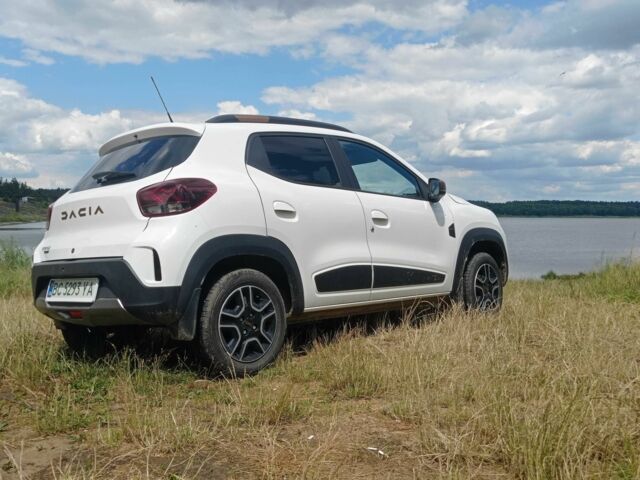 Белый Дачия Spring, объемом двигателя 0 л и пробегом 14 тыс. км за 9500 $, фото 1 на Automoto.ua