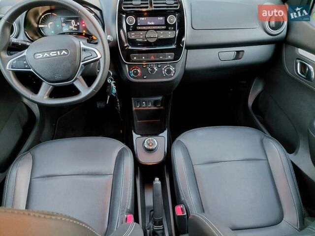 Білий Дачія Spring, об'ємом двигуна 0 л та пробігом 40 тис. км за 9450 $, фото 28 на Automoto.ua