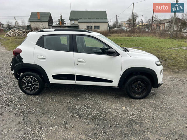 Белый Дачия Spring, объемом двигателя 0 л и пробегом 38 тыс. км за 6900 $, фото 1 на Automoto.ua