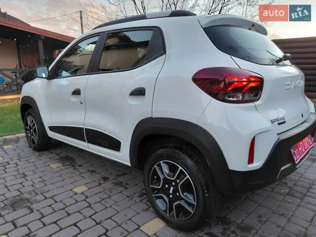 Білий Дачія Spring, об'ємом двигуна 0 л та пробігом 40 тис. км за 9450 $, фото 6 на Automoto.ua