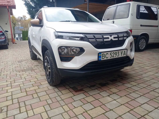 Белый Дачия Spring, объемом двигателя 0 л и пробегом 14 тыс. км за 9500 $, фото 15 на Automoto.ua