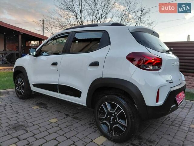 Білий Дачія Spring, об'ємом двигуна 0 л та пробігом 40 тис. км за 9450 $, фото 59 на Automoto.ua
