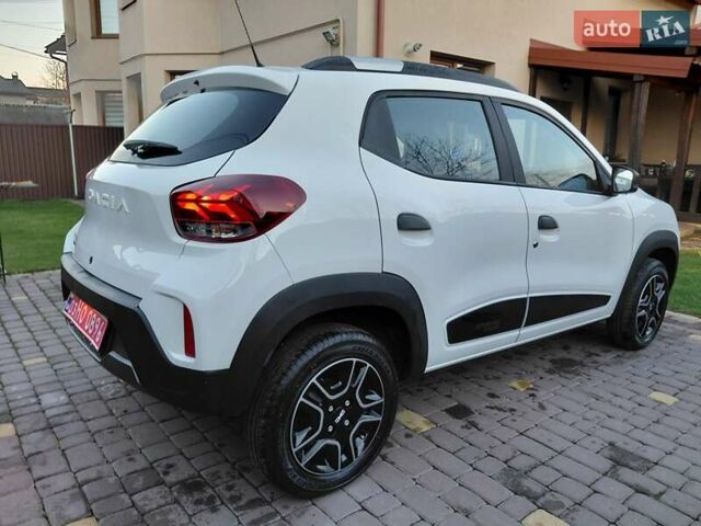 Білий Дачія Spring, об'ємом двигуна 0 л та пробігом 40 тис. км за 9450 $, фото 2 на Automoto.ua