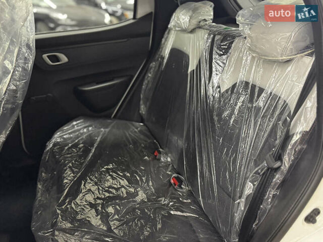 Белый Дачия Spring, объемом двигателя 0 л и пробегом 1 тыс. км за 17499 $, фото 12 на Automoto.ua