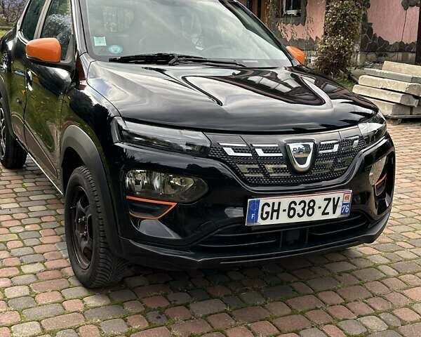 Чорний Дачія Spring, об'ємом двигуна 0 л та пробігом 45 тис. км за 7200 $, фото 9 на Automoto.ua