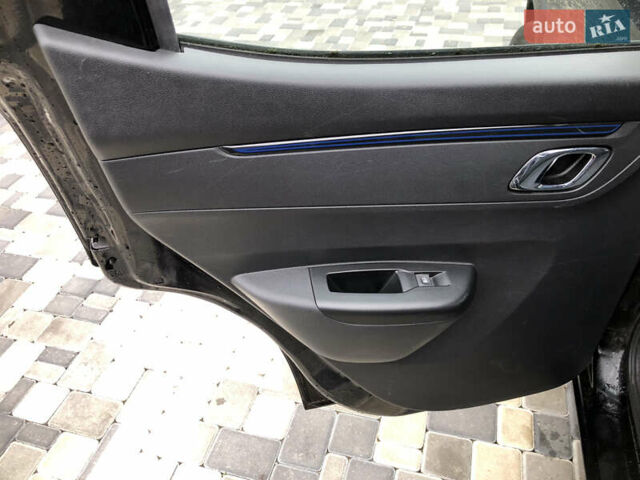 Черный Дачия Spring, объемом двигателя 0 л и пробегом 57 тыс. км за 8499 $, фото 6 на Automoto.ua