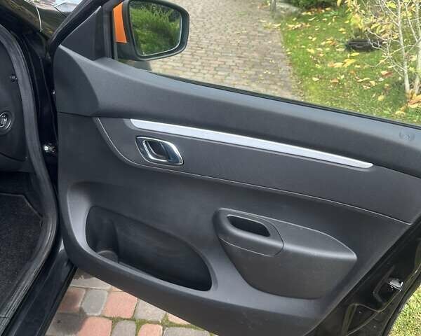 Чорний Дачія Spring, об'ємом двигуна 0 л та пробігом 45 тис. км за 7200 $, фото 27 на Automoto.ua