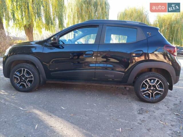 Черный Дачия Spring, объемом двигателя 0 л и пробегом 33 тыс. км за 11700 $, фото 6 на Automoto.ua