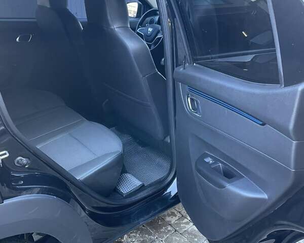 Чорний Дачія Spring, об'ємом двигуна 0 л та пробігом 24 тис. км за 8800 $, фото 6 на Automoto.ua