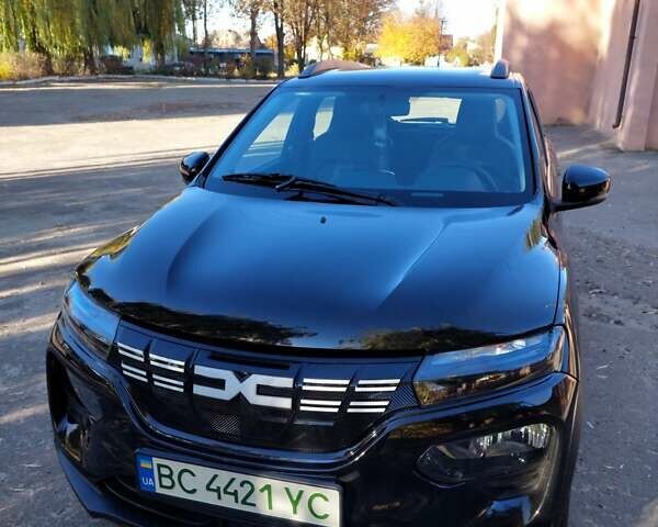 Черный Дачия Spring, объемом двигателя 0 л и пробегом 33 тыс. км за 11700 $, фото 2 на Automoto.ua