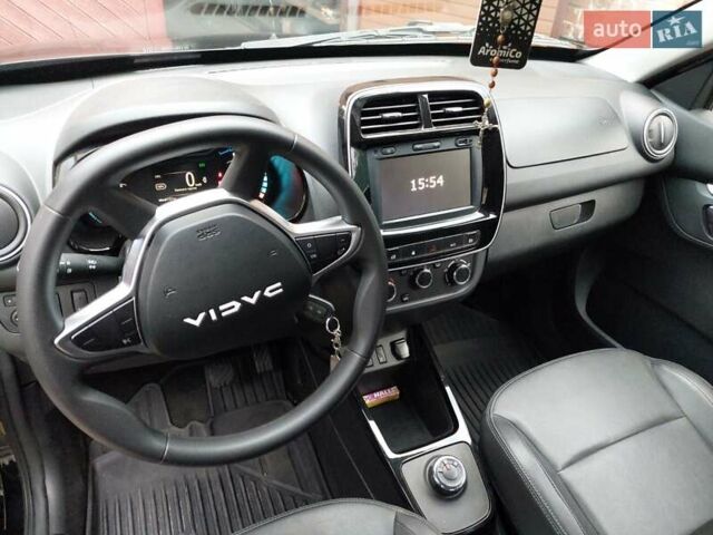 Черный Дачия Spring, объемом двигателя 0 л и пробегом 33 тыс. км за 11700 $, фото 18 на Automoto.ua