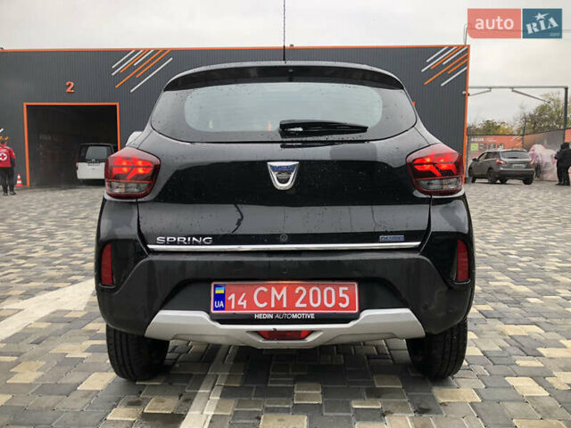 Черный Дачия Spring, объемом двигателя 0 л и пробегом 57 тыс. км за 8499 $, фото 4 на Automoto.ua
