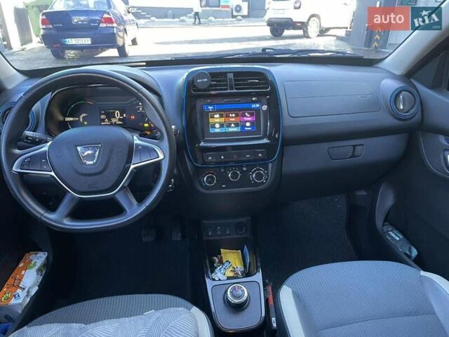 Чорний Дачія Spring, об'ємом двигуна 0 л та пробігом 24 тис. км за 8800 $, фото 7 на Automoto.ua