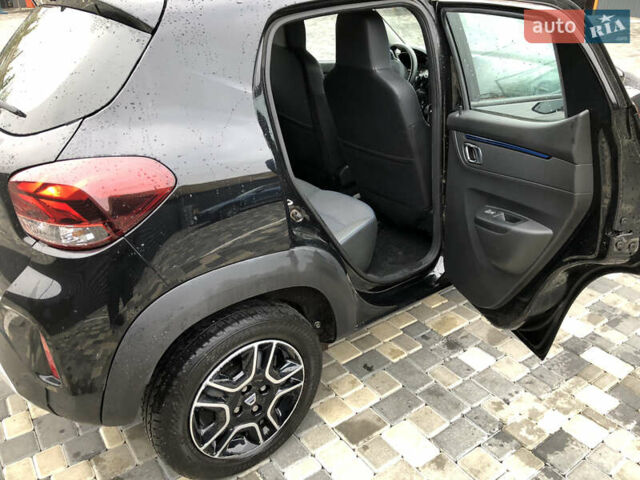 Черный Дачия Spring, объемом двигателя 0 л и пробегом 57 тыс. км за 8499 $, фото 11 на Automoto.ua
