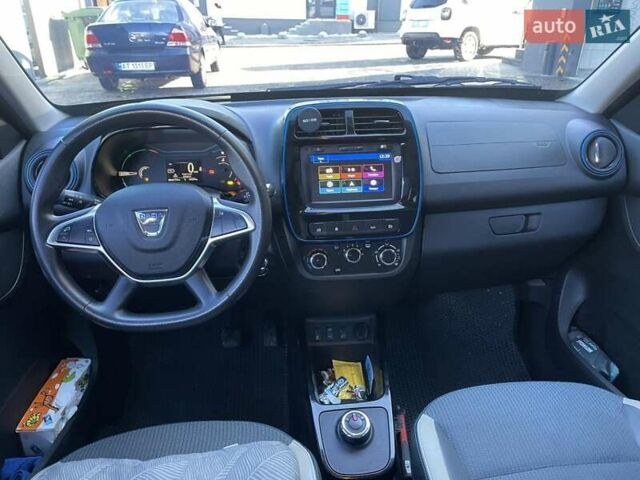 Чорний Дачія Spring, об'ємом двигуна 0 л та пробігом 24 тис. км за 8800 $, фото 1 на Automoto.ua