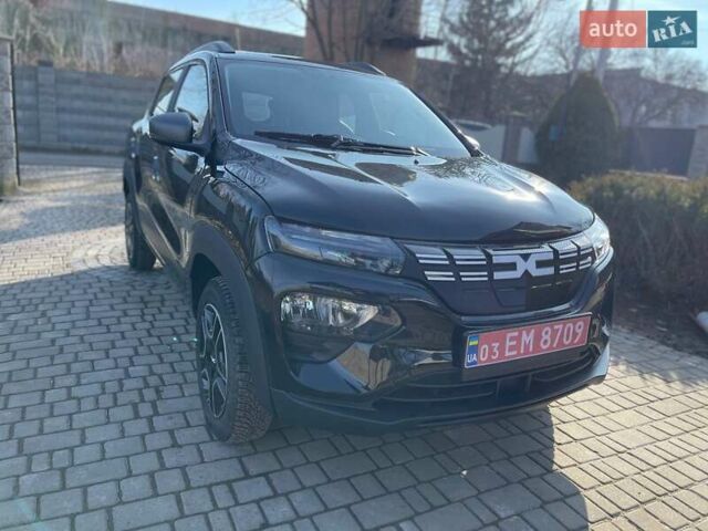 Черный Дачия Spring, объемом двигателя 0 л и пробегом 5 тыс. км за 12700 $, фото 1 на Automoto.ua