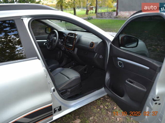 Дачия Spring, объемом двигателя 0 л и пробегом 23 тыс. км за 10700 $, фото 14 на Automoto.ua
