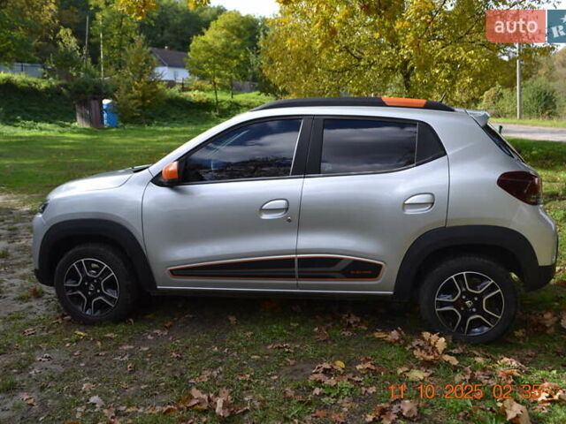 Дачия Spring, объемом двигателя 0 л и пробегом 23 тыс. км за 10700 $, фото 6 на Automoto.ua