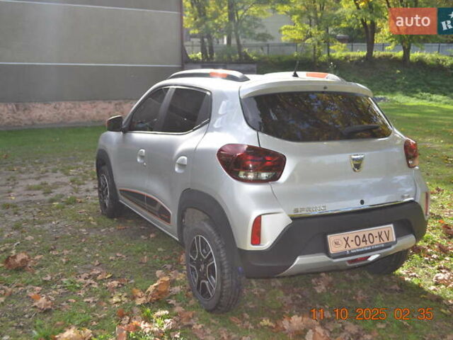 Дачия Spring, объемом двигателя 0 л и пробегом 23 тыс. км за 10700 $, фото 5 на Automoto.ua