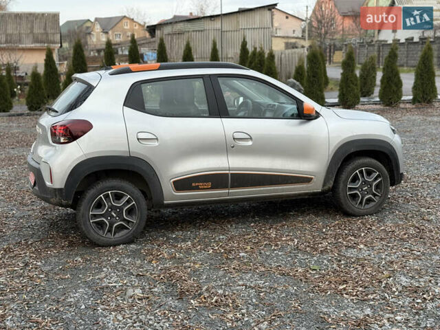 Дачия Spring, объемом двигателя 0 л и пробегом 16 тыс. км за 9500 $, фото 8 на Automoto.ua