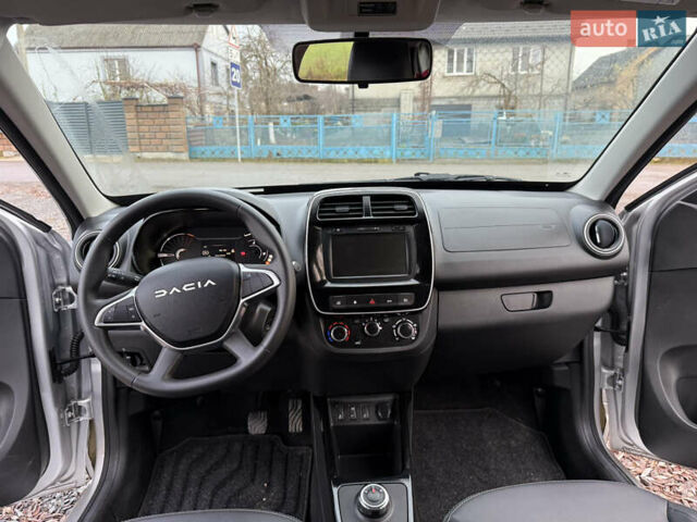 Дачия Spring, объемом двигателя 0 л и пробегом 16 тыс. км за 9500 $, фото 12 на Automoto.ua