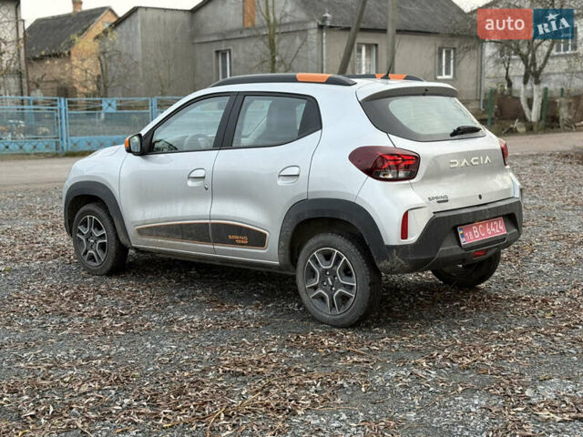 Дачия Spring, объемом двигателя 0 л и пробегом 16 тыс. км за 9500 $, фото 5 на Automoto.ua