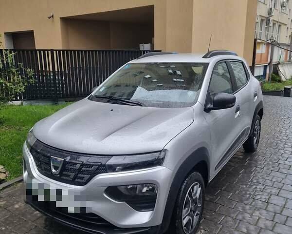 Серый Дачия Spring, объемом двигателя 0 л и пробегом 15 тыс. км за 4000 $, фото 2 на Automoto.ua