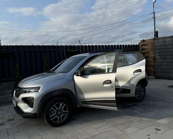 Серый Дачия Spring, объемом двигателя 0 л и пробегом 9 тыс. км за 9950 $, фото 23 на Automoto.ua