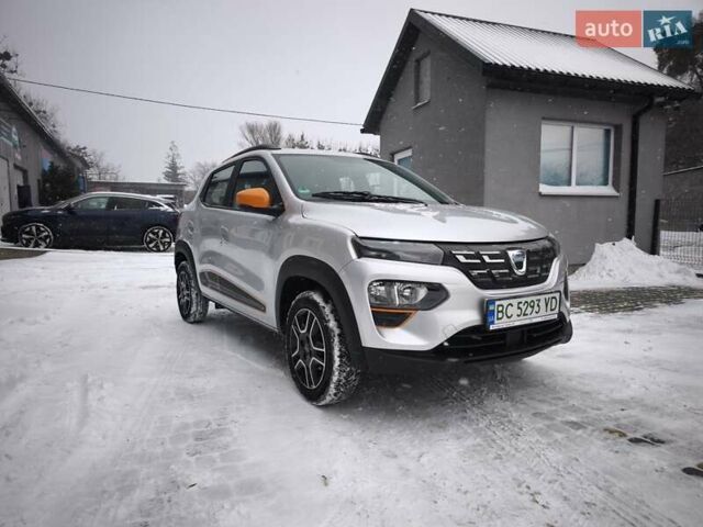 Сірий Дачія Spring, об'ємом двигуна 0 л та пробігом 50 тис. км за 9200 $, фото 2 на Automoto.ua