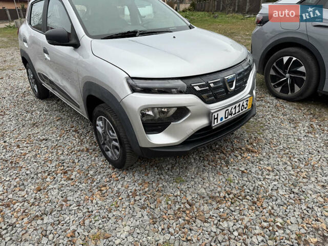 Серый Дачия Spring, объемом двигателя 0 л и пробегом 25 тыс. км за 8500 $, фото 5 на Automoto.ua