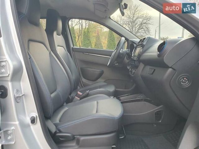 Сірий Дачія Spring, об'ємом двигуна 0 л та пробігом 14 тис. км за 8999 $, фото 49 на Automoto.ua