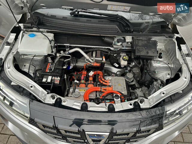 Серый Дачия Spring, объемом двигателя 0 л и пробегом 9 тыс. км за 11400 $, фото 21 на Automoto.ua