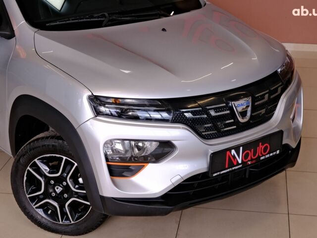 Серый Дачия Spring, объемом двигателя 0 л и пробегом 22 тыс. км за 8900 $, фото 2 на Automoto.ua