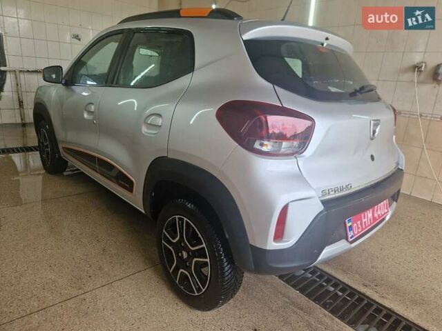 Серый Дачия Spring, объемом двигателя 0 л и пробегом 28 тыс. км за 9000 $, фото 5 на Automoto.ua